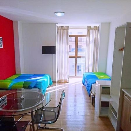 Apartamentos Urgel Madrid Exterior foto